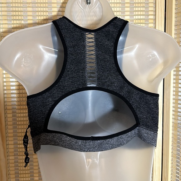 Zobha Heather Gray Cut Out Racerback Sports Bra Large - Picture 12 of 16